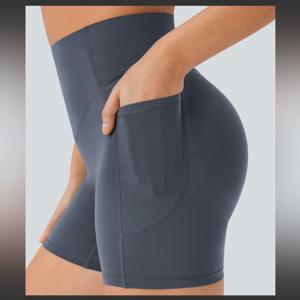 HALARA UltraSculpt Hight Waisted Scrunch Butt Shorts —XL Gray